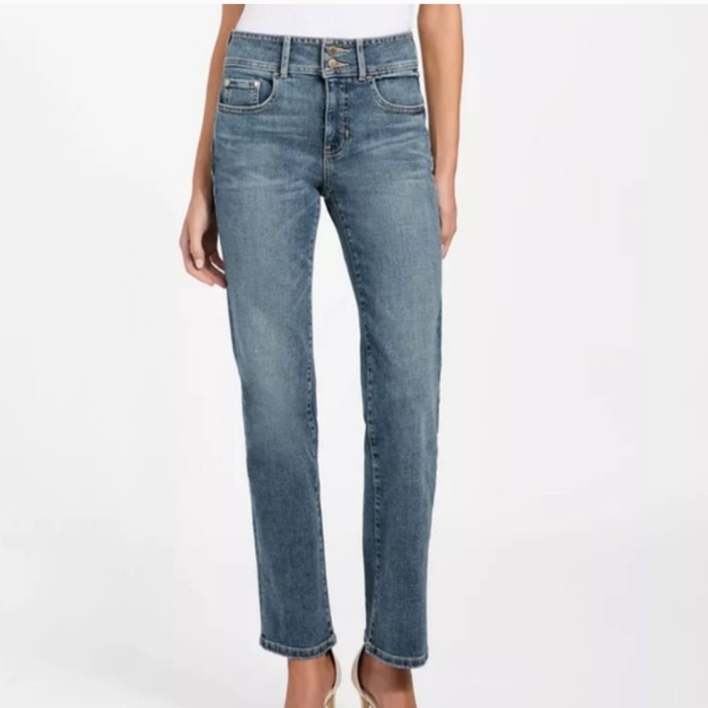 Guess Sadie Jeans Size 8 High Rise Straight Leg Stretch Denim 29" Inseam NWT